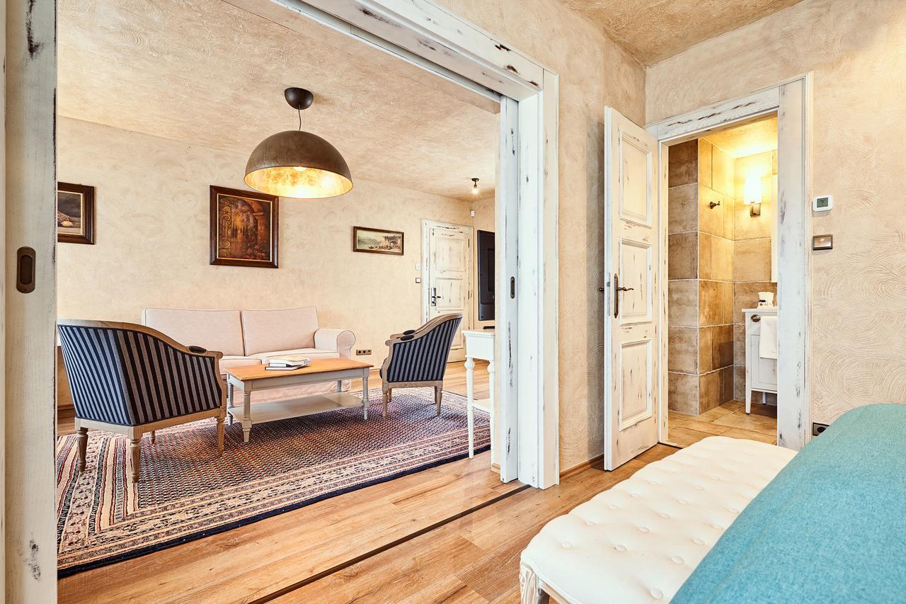 Villa Vitae 블로톤퓌레드 외부 사진